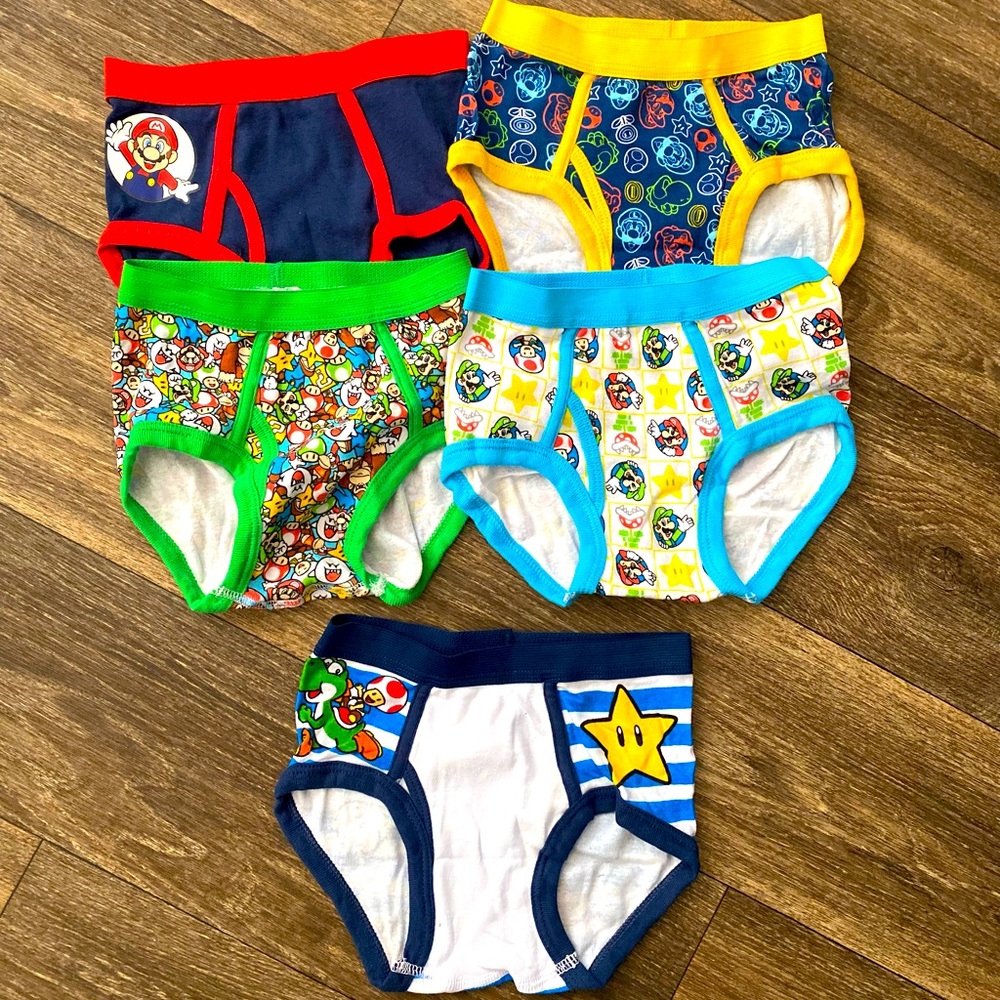 Set of 5 Boys Super Mario Underwear Size 6
